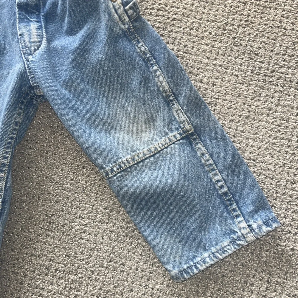 Vintage Oshkosh Overalls. Rare Style. Vestbak. Jean, Denim. 3T. Knee Patches‎